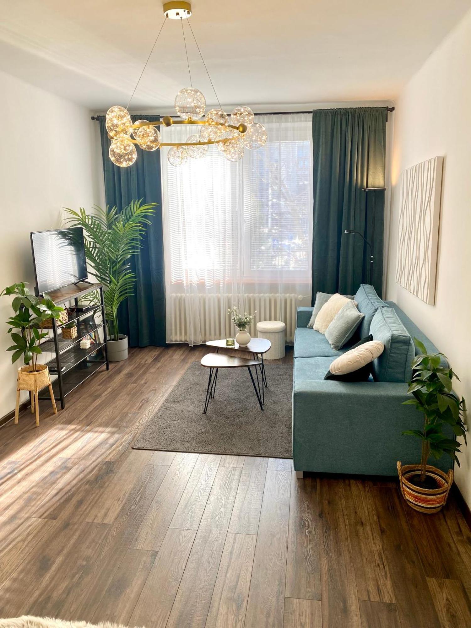 James Dean Apartment - Next To Nivy Bus Station & Mall Братислава Экстерьер фото